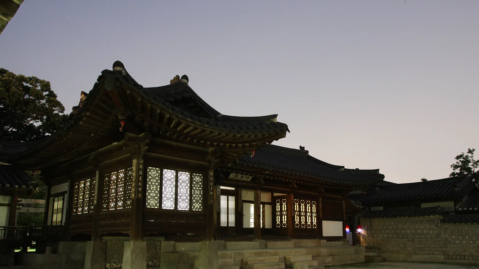 창덕궁 및 후원 (한국관광공사, 크롭 및 색감 보정)
