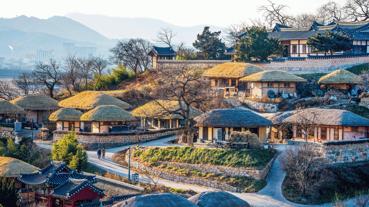 Yangdong Folk Village: A Glimpse into the Traditional Life and Architecture of South Korea